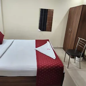 Cozy Cave 3* Nueva Delhi